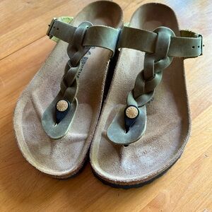 Birkenstock Gizeh sandles green nubuck size 40 regular/wide